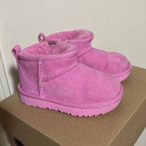 Pink Uggs